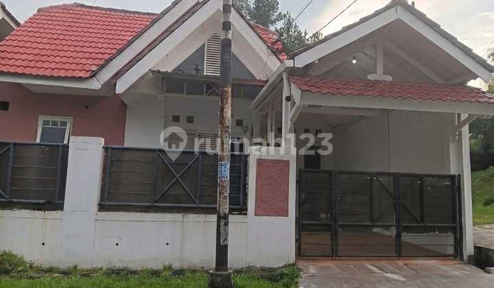 Strategic House in Nusa Loka, BSD City, Tangerang Banten