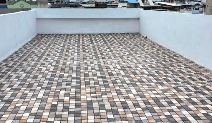 Nice Shop House in a Busy Area on the Side of Mandala By Pass Road 2