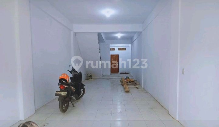 Ruko Bagus Siap Huni di Pinggir Jalan Mandala By Pass