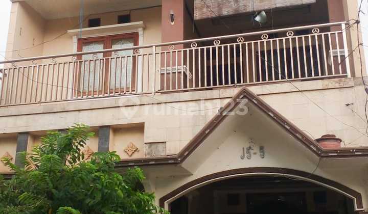 Rumah 2 Lantai di Villa Bekasi Indah 2 Bekasi Rumah 2 Lantai di Villa Bekasi Indah 2 Bekasi