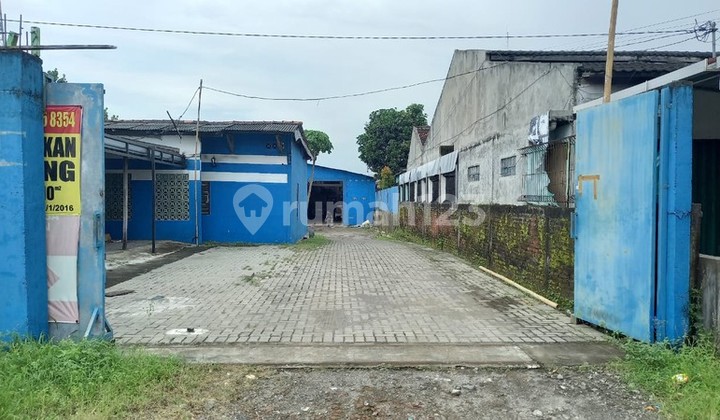 Disewakan Gudang Strategis Banguntapan Akses Container & Tronton, di Jl. Imogiri Timur KM 8, Banguntapan, Bantul Disewakan Gudang Strategis Banguntapan Akses Container & Tronton, di Jl. Imogiri Timur KM 8, Banguntapan, Bantul