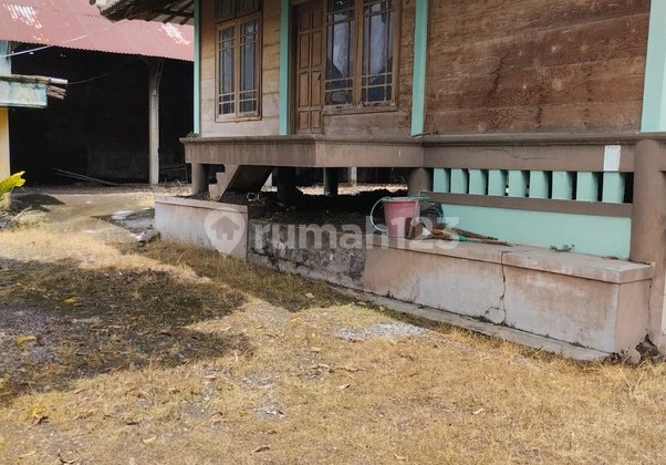 Ethnic Teak Wood Stilt House, Strategic Location at Mangku Pedan-Cawas Main Road, Trucuk, Klaten 2