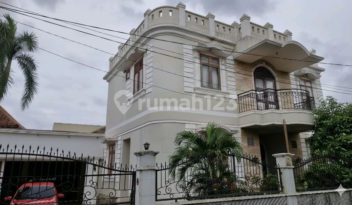 Rumah 2 Lantai Dekat Stasiun Pondok Ranji