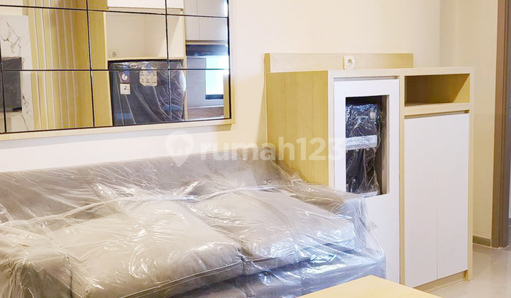 Meikarta 2 BR Full Furnished Apartment in Tower Riviera Cikarang