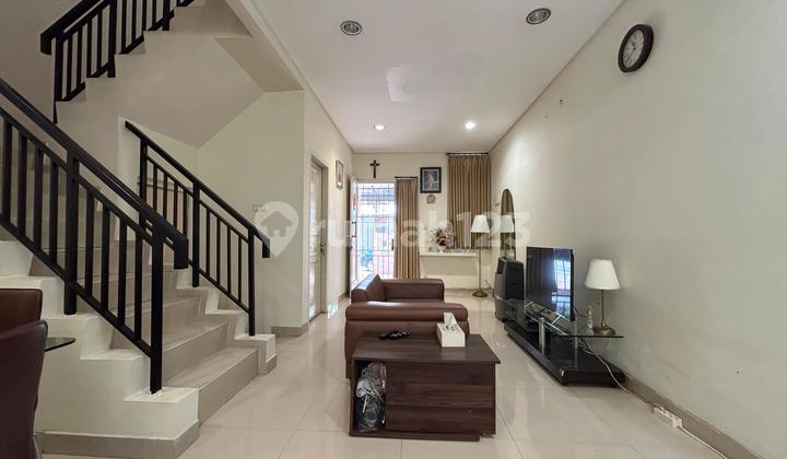 For Sale, SHM Tidy House PIK