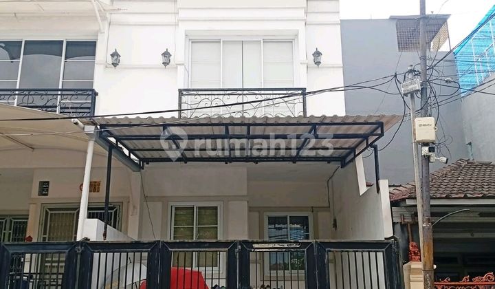 Dijual Rumah Baru Rapih American Classic Muara Karang 1
