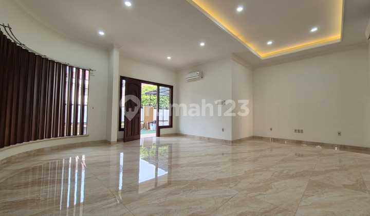 For Sale Nice Neat Luxury House in Puri Indah 2