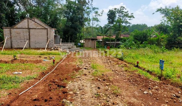 Tanah Kavling Murah Deket Trisobo Park di Boja 7