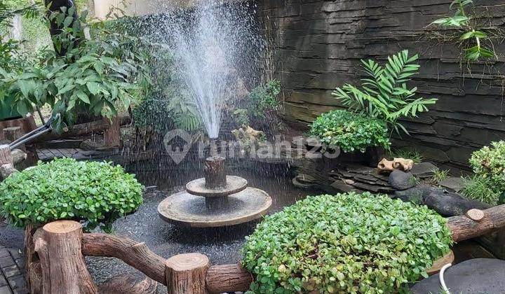 Dijual Rumah Mewah di Lebak Jaya Surabaya 2