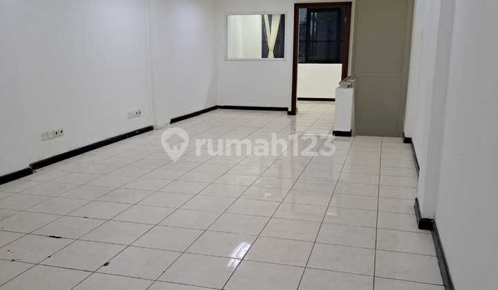 Disewakan Ruko Arteri Pondok Indah (Jpcm) Disewakan Ruko Arteri Pondok Indah (Jpcm)