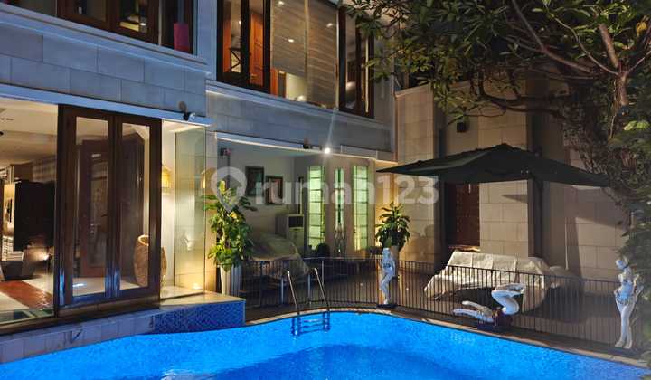 For Sale Luxury House Ready to Occupy in Sunter, North Jakarta (Note)