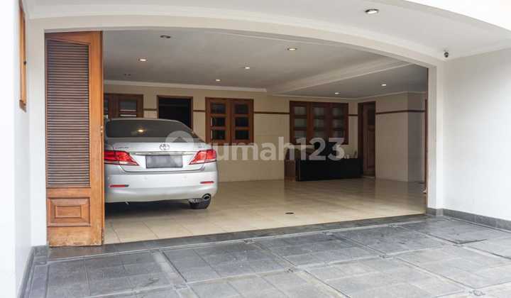 For Sale 3.5-Story House in Cempaka Putih, Central Jakarta (Note) 2