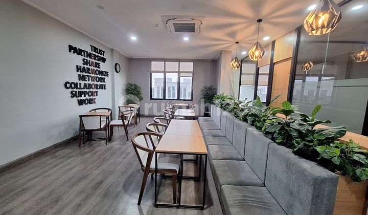 For Sale: Nice Ready-to-Use Connected Shophouse in Gading Sedayu