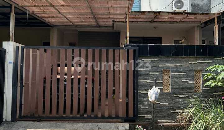 Comfortable Green Strategic House