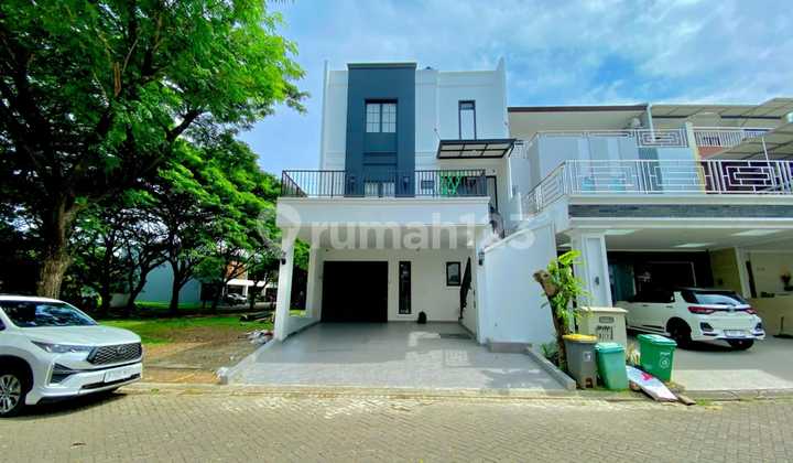 Frans Cen-Murah-Rumah Dijual di Casajardin Semi Furnished, Modern Minimalis, Jarang Ada LT. 8X18