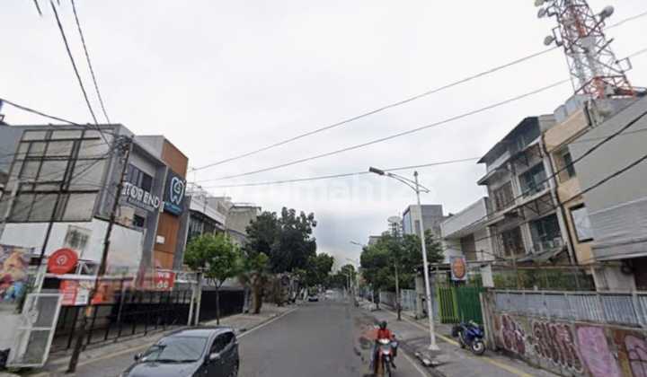 Frans Cen-Rumah Disewa Tanjung Duren Raya..Dekat Kopro. Jalan Raya..Cck Usaha/Ktr/Mkn/Bank/ Minimarket Lt.12x25/1.5 LT 2