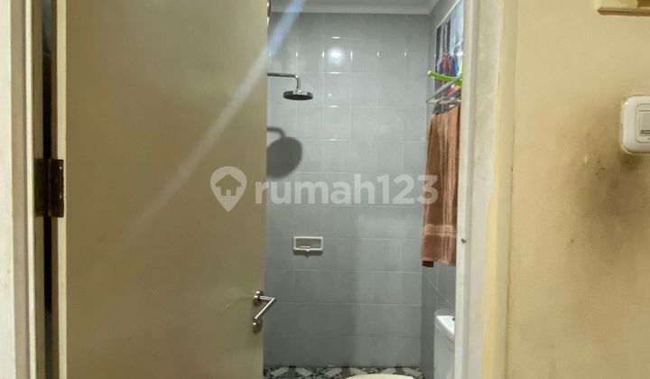 Rumah Dijual di Casajardin Full Renov 2,5Lantai.jarang Ada.bagus Wow LT: 90 M2 ( 6 X 15 ) 2