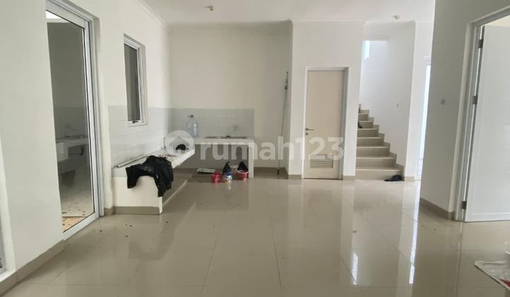 Rumah Disewakan di Casajardin, Brand New Lt. 135M2 (9X15) 2