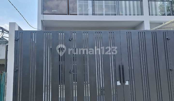 Frans Cen-Dijual Rumah Sunrise Garden..Murah Bu..Bagus LT. 6X20