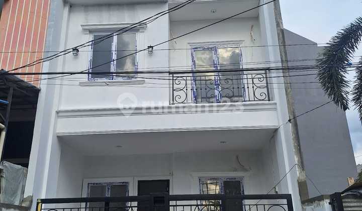 Frans Cen - House for Sale in Duri Kepa. Rarely Available. Beautiful Wow. Lux. New Land Area: 6x13 m².