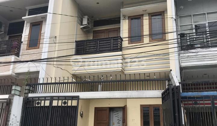 Frans Cen-For Sale Semi Shophouse in Duri Kepa..Good..Rarely Available..Main Road Land Size 5x15/2.5 Floors