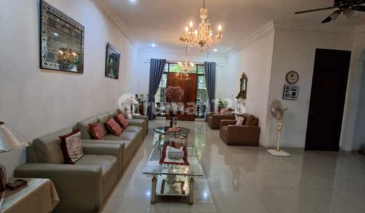 Frans Cen-Rumah Disewa di Duri Kepa.bole Buat Mbg atau Usaha/Kantor/Resto.jalan Raya.strategis Wow LT 300 M2/ 2 LT 2