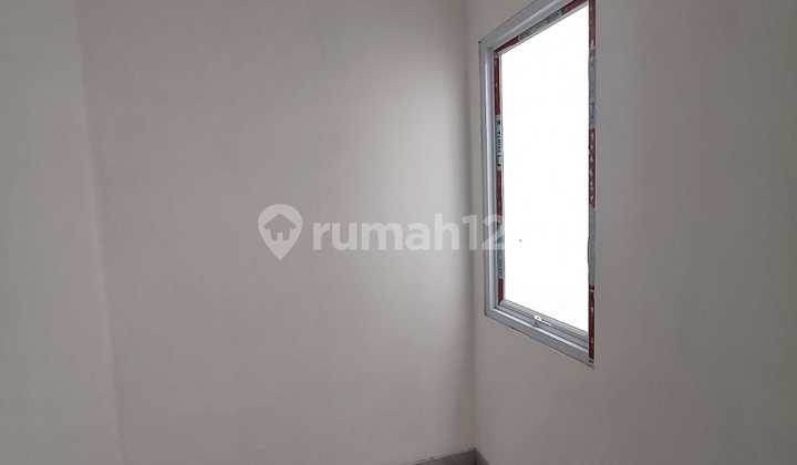 Frans Cen-Rumah Dijual di Duri Kepa.jarang Ada.bagus Wow.lux.baru LT: 3X13m2 2