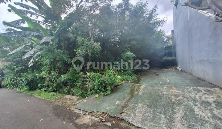 Tanah di Kedoya Baru.lokasi Bebas Banjir.jarang Ada Wow Luas 20X15 Sdh HGB