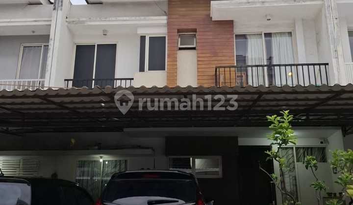 Frans Cen-Rumah di Jual di Puri Mansion.bagus.rumah Nya Sudah Renov.oke Banget.wow LT = 120