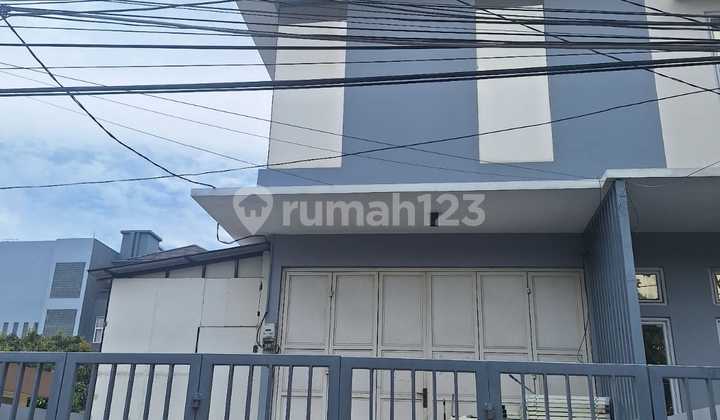Frans Cen-Ruko Taman Ratu.murah.jarang Ada.lokasi Bagus Wow LT 7,5 X 18 M/ 3,5 LT