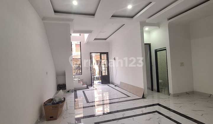 Frans Cen-Dijual Rumah Taman Ratu.minimalis.wow Murah..Banting Harga Bu Lt.6x15/2 lt 2