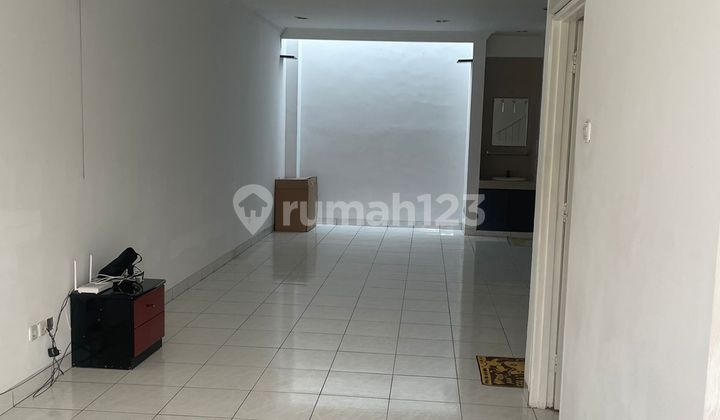Frans Cen- For Sale House in Taman Aries. Nice. Wide Road. Cheap Land 6x15 2