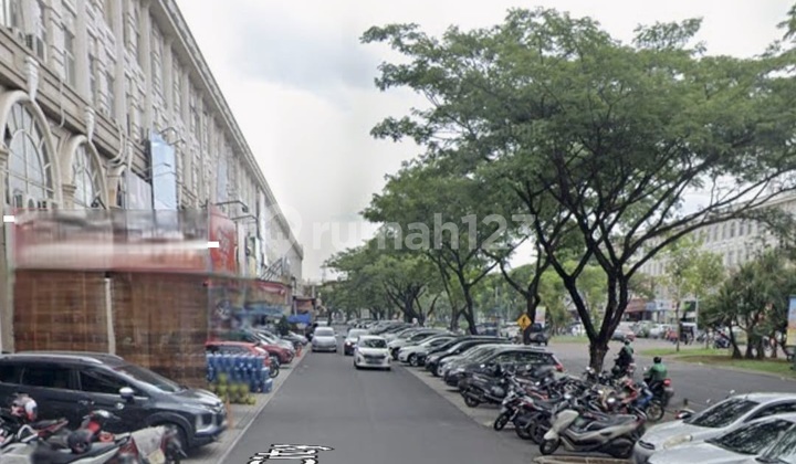 Bu-Ruko Green Lake City, Dijual Cepat Lokasi Strategis Cocok untuk Restaurant, Cafe,Kantor Hadap Jalan Raya