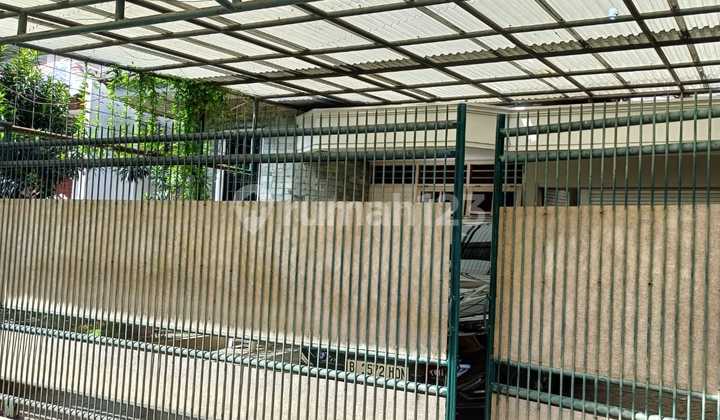 Frans Cen=Rumah Taman Kedoya Baru.bagus.murah.jarang Ada.wow LT. : 200M2