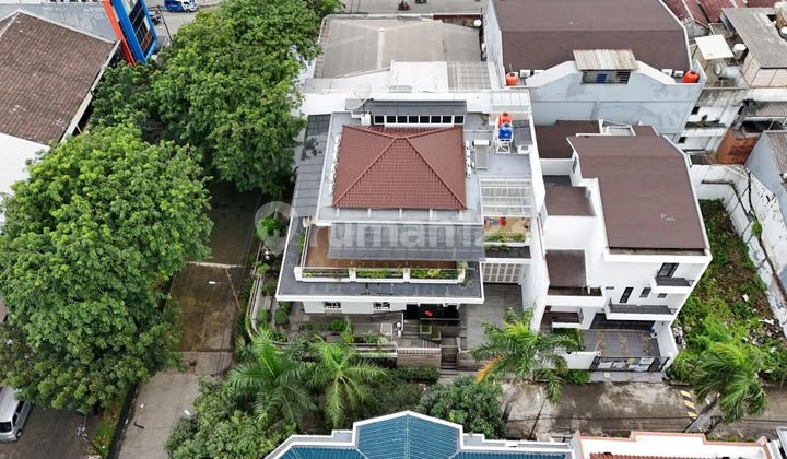 Frans Cen-Dijual Rumah Green Ville, Jakarta Barat - Lokasi Sangat Bagus dan Mewah LT. 500M2 (20X25)