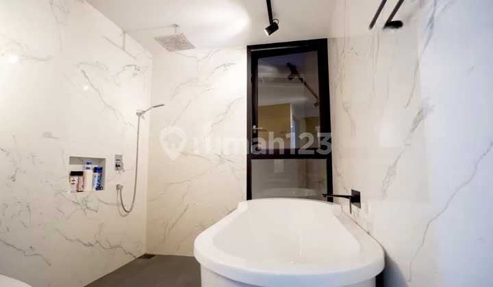 Frans Cen-Rumah Dijual di Duri Kepa.mewah Lux Wow Lt.10x18/2.5Lt. 2