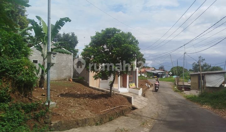 Tanah Kavling Pinggir Jalan Desa Bebas Banjir Daerah Cileunyi