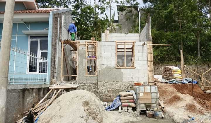 Rumah Siap Huni Dekat Tempat Wisata dan Tol Cileunyi 2