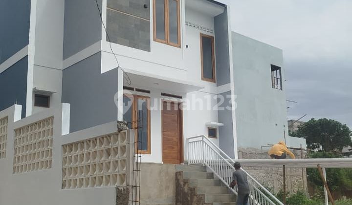 Unit Terakhir Rumah Dua Tingkat Lokasi Strategis Daerah Cileunyi