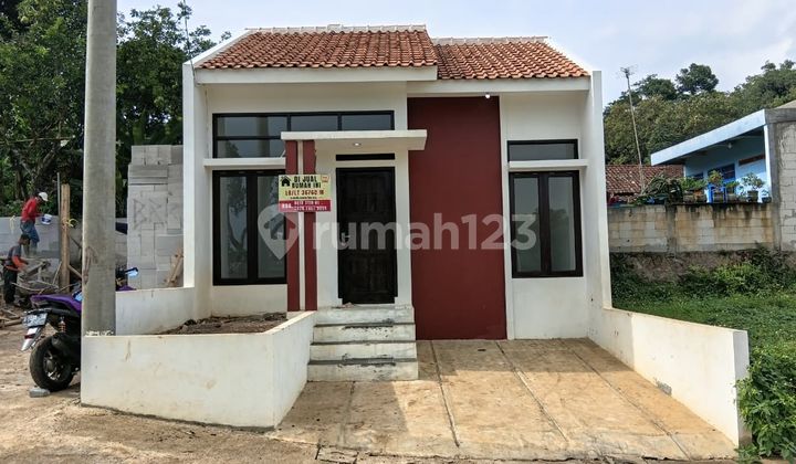 Rumah Siap Huni Dekat Sekolah Masjid dan Tol Cileunyi