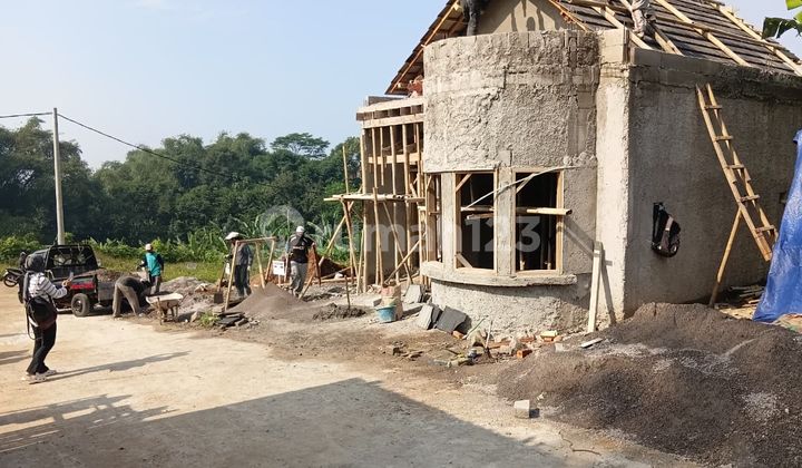 Rumah Bergaya Belanda Klasik, Elegant, Dekat Sekolah Dkt Uber 2