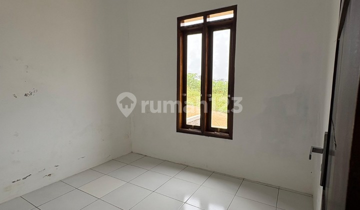 Rumah Minimalis Bebas Banjir Daerah Cileunyi 2