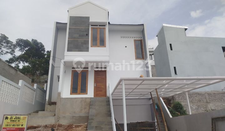 Rumah Luxurydaerah Cileunyi Bebas Banjir
