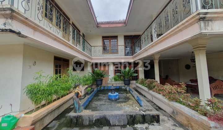 Rumah Mewah Pinggir Jalan Bukit Cinere Dekat Tol Antasari