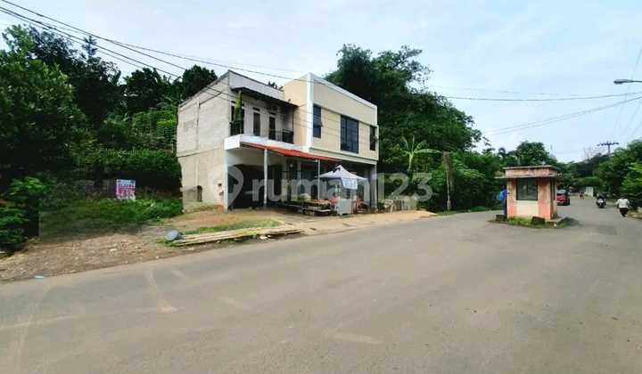 2-Storey Shop House on Main Road Bogor Raya Permai, Suitable for Business 2-Storey Shop House on Main Road Bogor Raya Permai, Suitable for Business