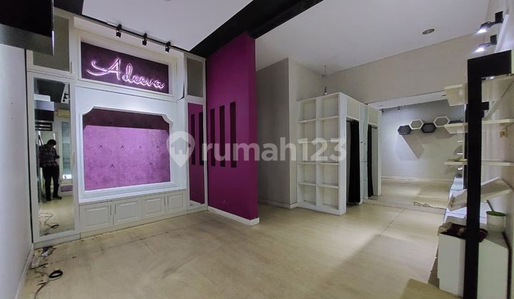 Rumah 2 Lantai di Jl Kresna Jalur Ramai Jantung Kota Bogor Rumah 2 Lantai di Jl Kresna Jalur Ramai Jantung Kota Bogor