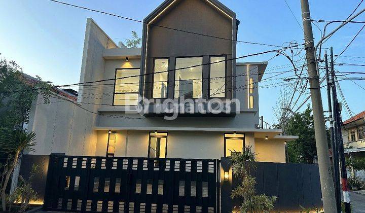 RUMAH MEWAH DAN LUAS ALA SCANDINAVIAN DEKAT KENJERAN 1