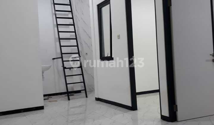 Disewakan Rumah Dekat Kampus Gubeng Surabaya Timur 2