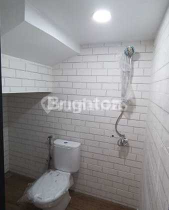 Dijual Rumah 2 Lantai 1M di Surabaya Timur Baru Gress Dekat Kenjeran Pakuwon City Merr 2