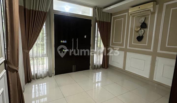 Comfortable Residence Near Toll Access in Tourist City 2